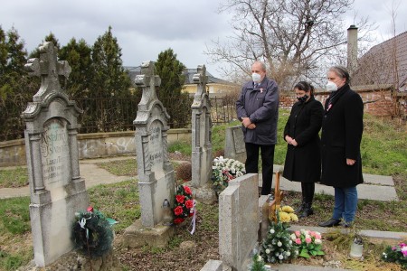 2021-03-15 - 32 - Szenc